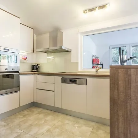 Ozzie Luxury Apartman